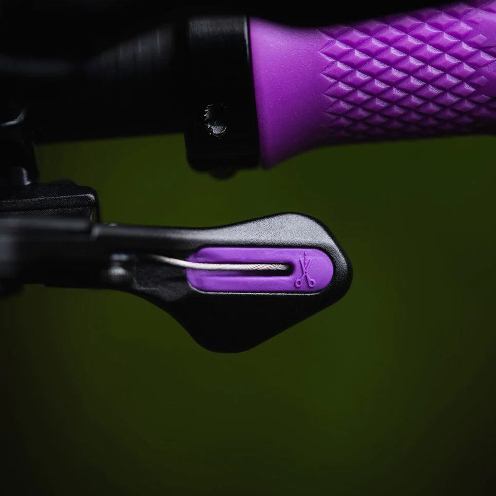 OneUp Dropper Lever V3 - Premium Bike Dropper Post Remote Lever for MTB & Mountain Biking - Lightweight & Durable for Trail, Enduro & Downhill Riding