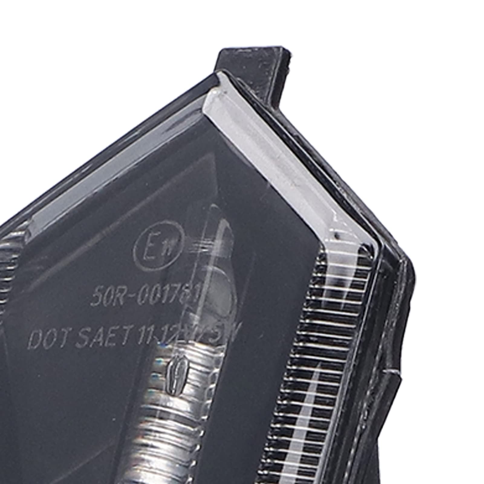 High-Quality LED Motorcycle Tail Light Compatible with YAMAHA YZF-R1 (2015-2020), YZF-R1 M (2015-2018), YZF-R1 S (2016-2018), YZF-R6 (2017-2020) - Enhanced Visibility & Safety for Night Riding