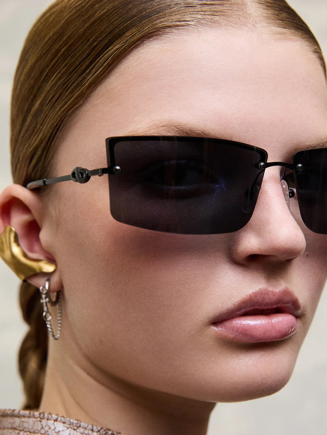 Alien Sunglasses - Black Smoke Monochrome Lens for Men & Women | UV Protection, Fashionable & Durable | Perfect for Outdoor Activities, Beach, Driving & Sports