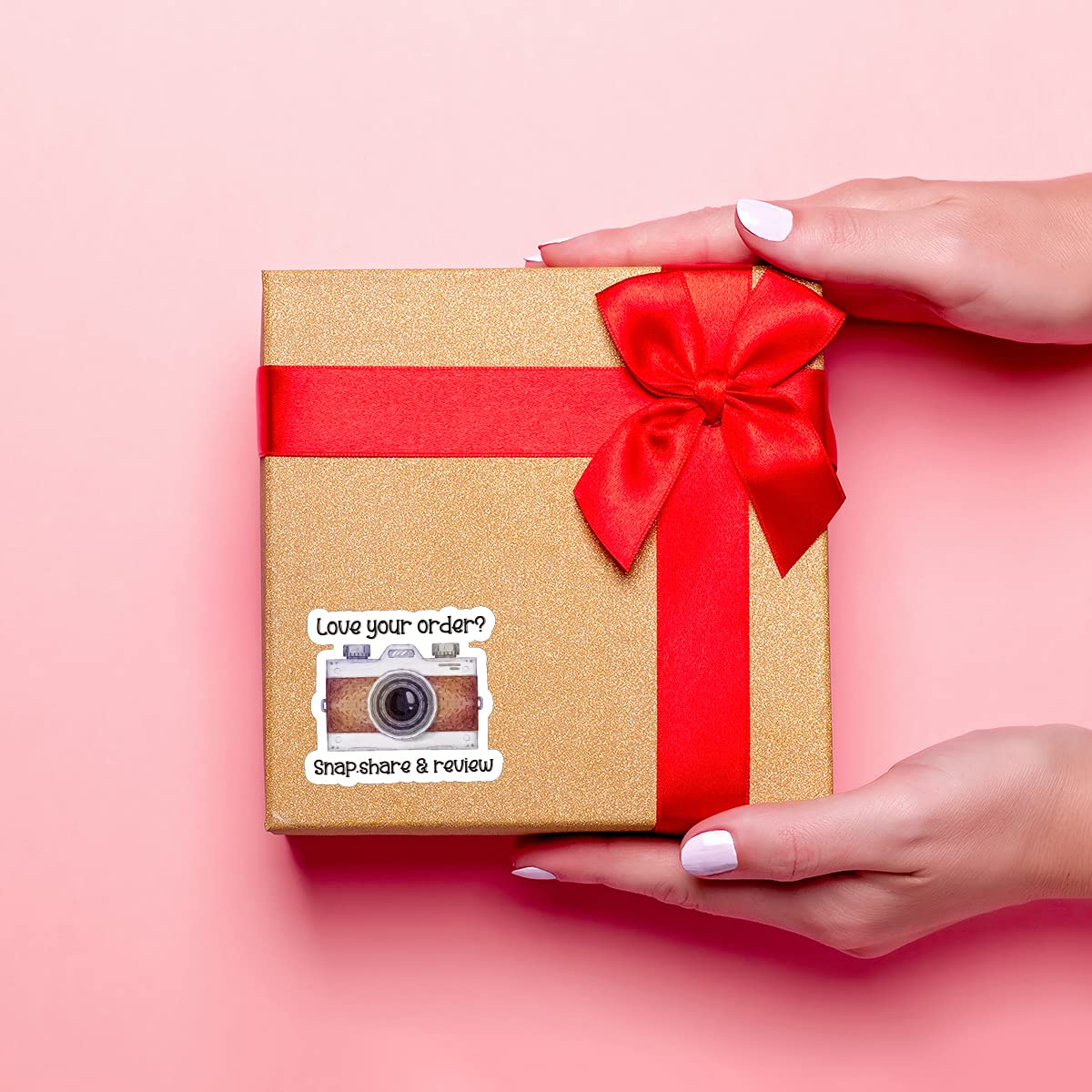 Vintage Camera Design Stickers - 500 PCS Handmade Thank You Labels for Small Business, Bakery & Photography Enthusiasts - Perfect for Packaging, Scrapbooking & Social Media Sharing