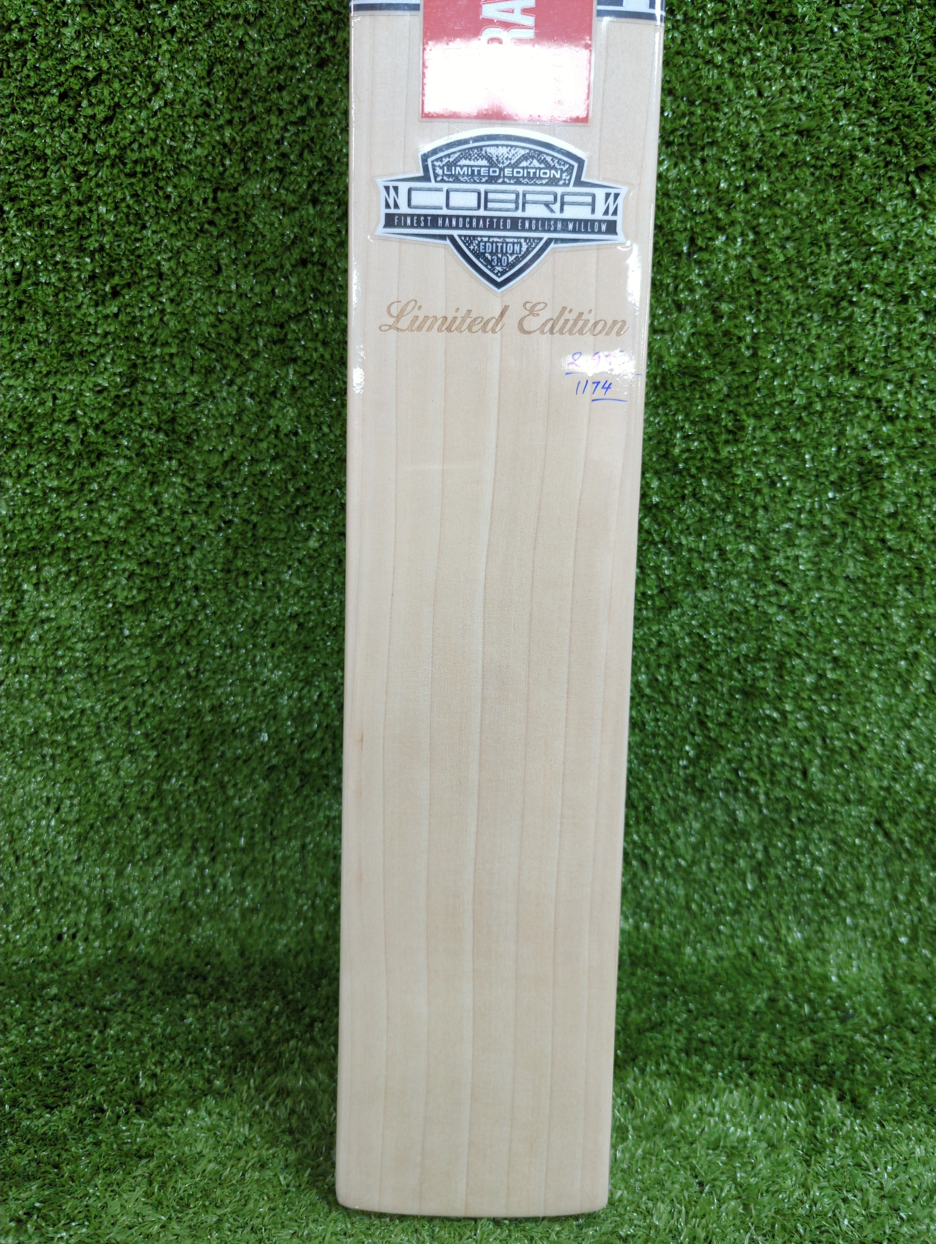 Premium Gray Nicolls Cobra Limited Edition English Willow Cricket Bat | Handcrafted for Performance | Perfect for Professional Matches & Training Sessions