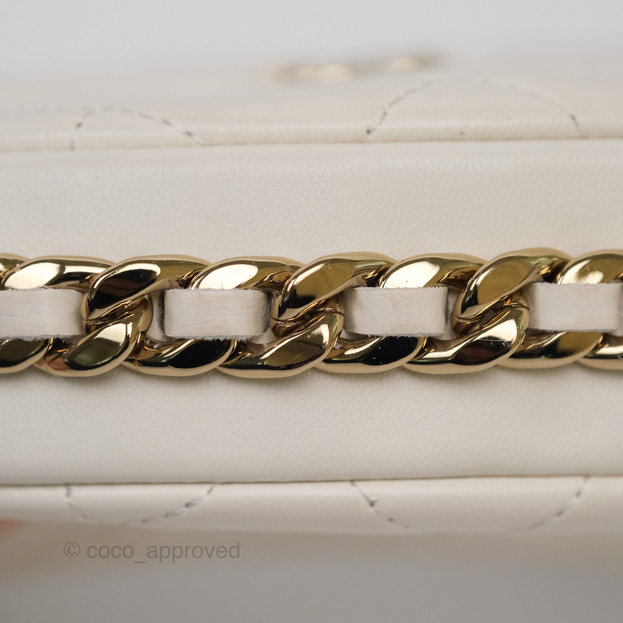 Chanel Chain Around Mini Hobo Bag in White Lambskin Leather with Gold Hardware 23C - Perfect for Evening Events & Luxury Fashion Accessories