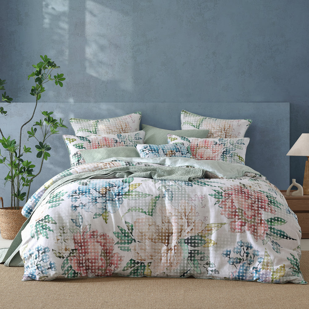 Aubrie Quilt Cover Set for Double Bed - Soft & Breathable Bedding Set with Zipper Closure | Perfect for Master Bedroom, Guest Room & Dorm Decor