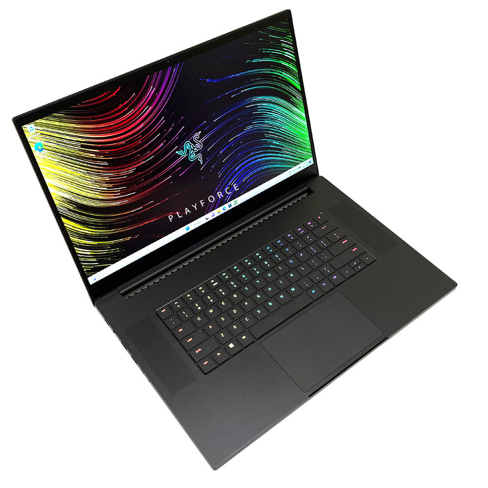 Razer Blade 17 Gaming Laptop 2022 - Intel Core i7-12800H, NVIDIA RTX 3070Ti, 16GB RAM, 1TB SSD, 17