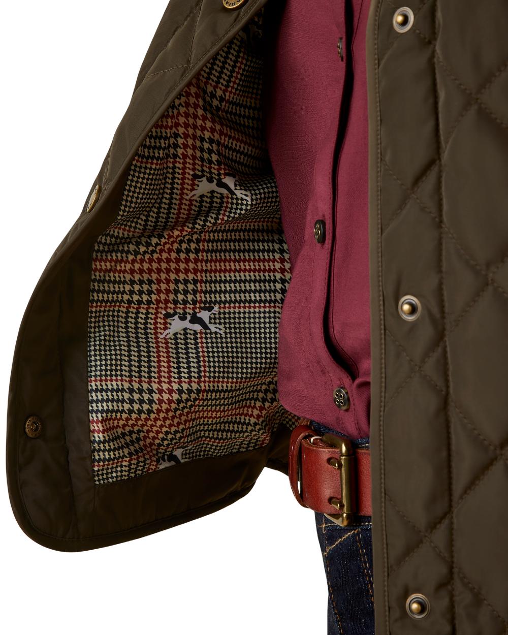 Ariat Women's Woodside Quilted Gilet Vest - Lightweight Puffer Jacket for Outdoor Riding & Casual Wear