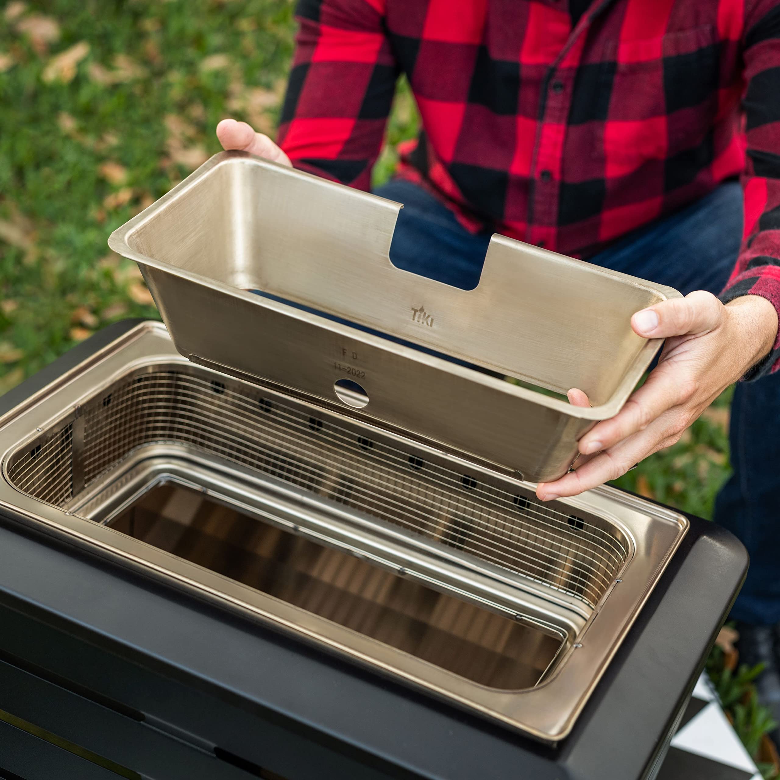 Retreat Fire Pit Heat Deflector & Spark Screen with Poker – Durable Metal Fire Pit Accessories for Outdoor Safety & Even Heat Distribution – Perfect for Camping, Backyard Gatherings & Patio Fire Pits