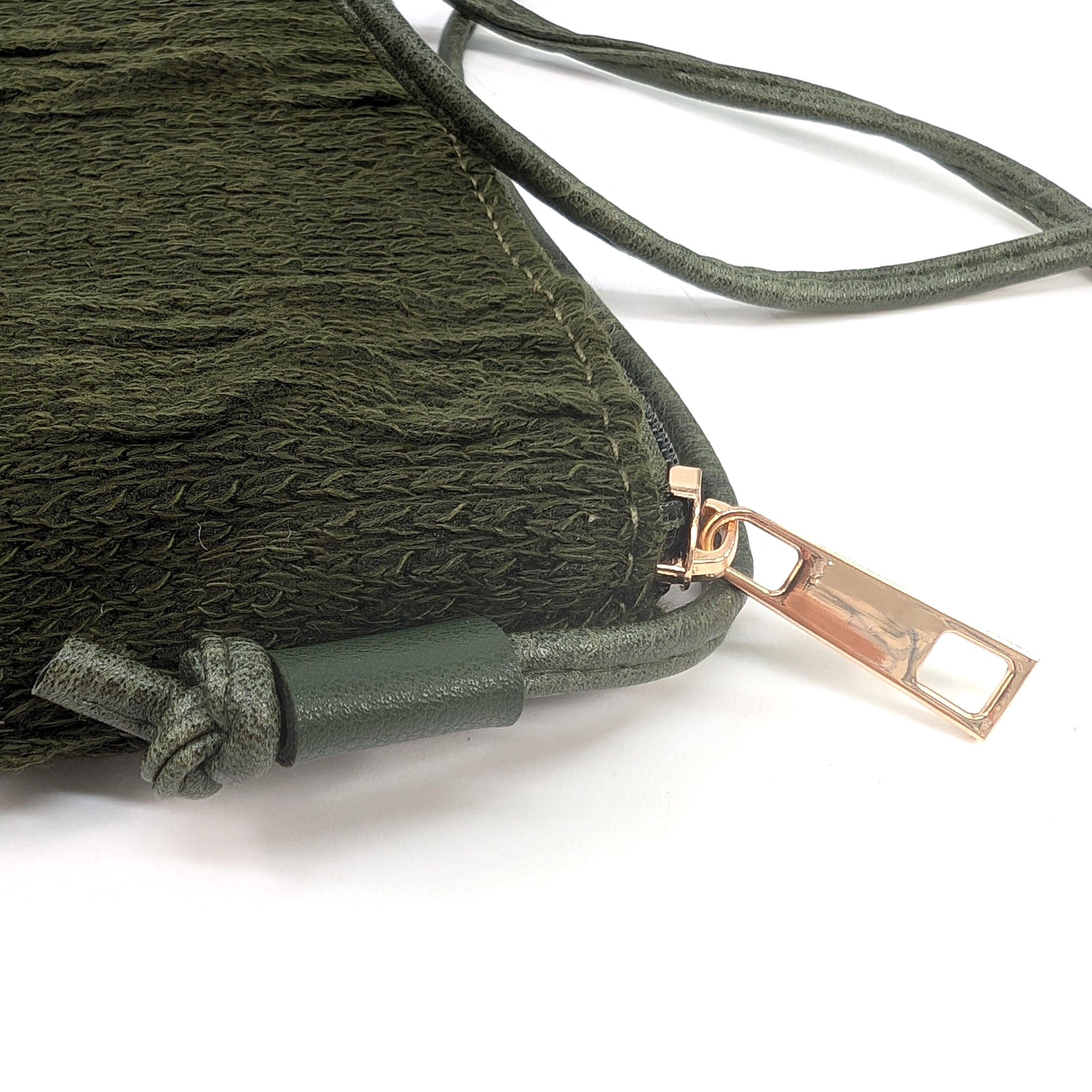 Stylish Dark Green Knitted Crossbody Bag for Women - Trendy Handbag for Everyday Use, Shopping & Travel