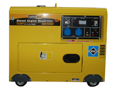 D7000 5500W Portable Diesel Generator - 220V/240V Heavy Duty Power Supply for Home Backup, Camping & Job Sites