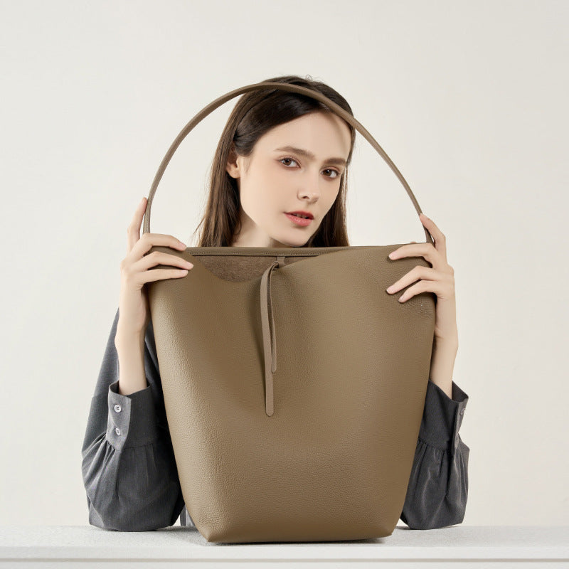 Genuine Leather Large Capacity One Shoulder Bucket Bag for Women - Stylish & Spacious Handbag for Work, Travel & Everyday Use