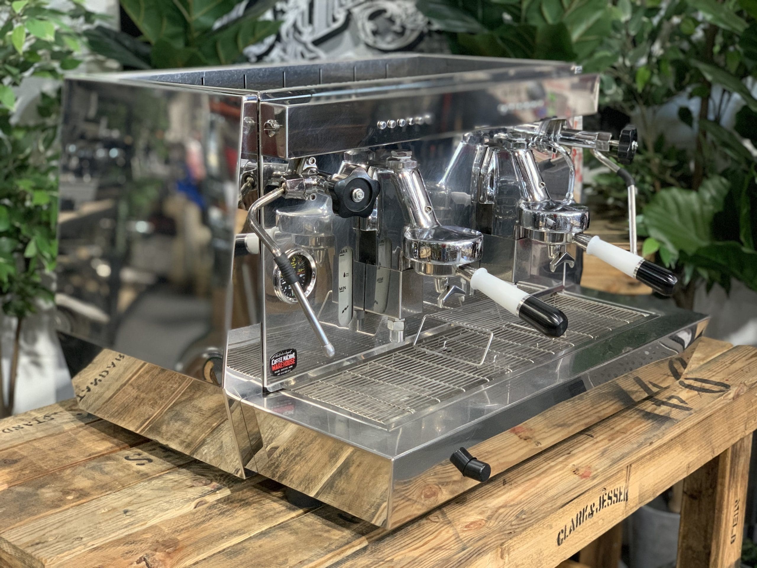 ECM Veneziano 2 Group Commercial Espresso Machine - Professional Coffee Maker for Cafes, Restaurants & Offices | Perfect for High-Volume Brewing & Latte Art