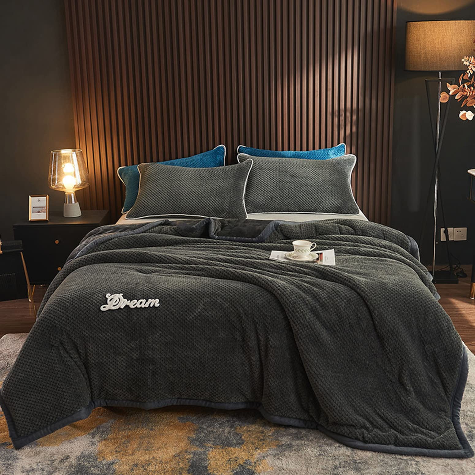 LGYKUMEG King Size Fleece Blanket 200x230cm - Ultra Soft Reversible Microfiber Blanket for Bed & Sofa | Warm, Fluffy, Machine Washable | Perfect for Winter Nights, Movie Time & Cozy Home Decor