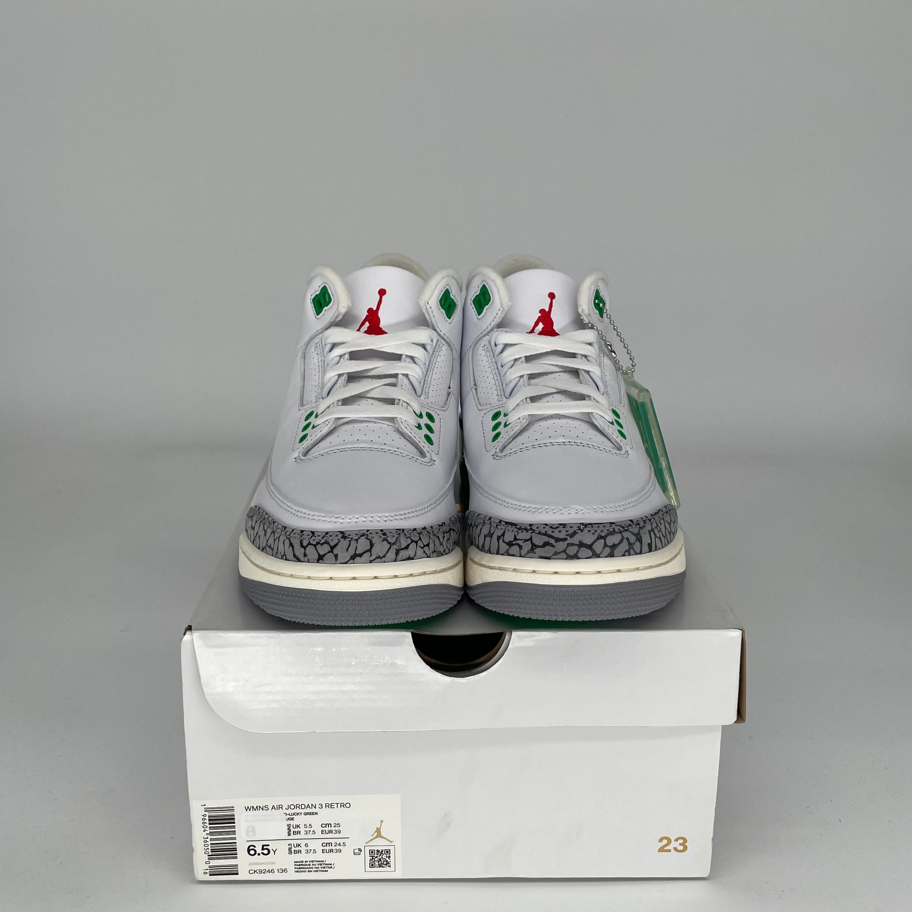 AIR JORDAN 3 LUCKY GREEN Women's Basketball Shoes Size 6.5/8W - Style CK9246-136 | Perfect for Streetwear, Sneaker Collecting & Casual Fashion