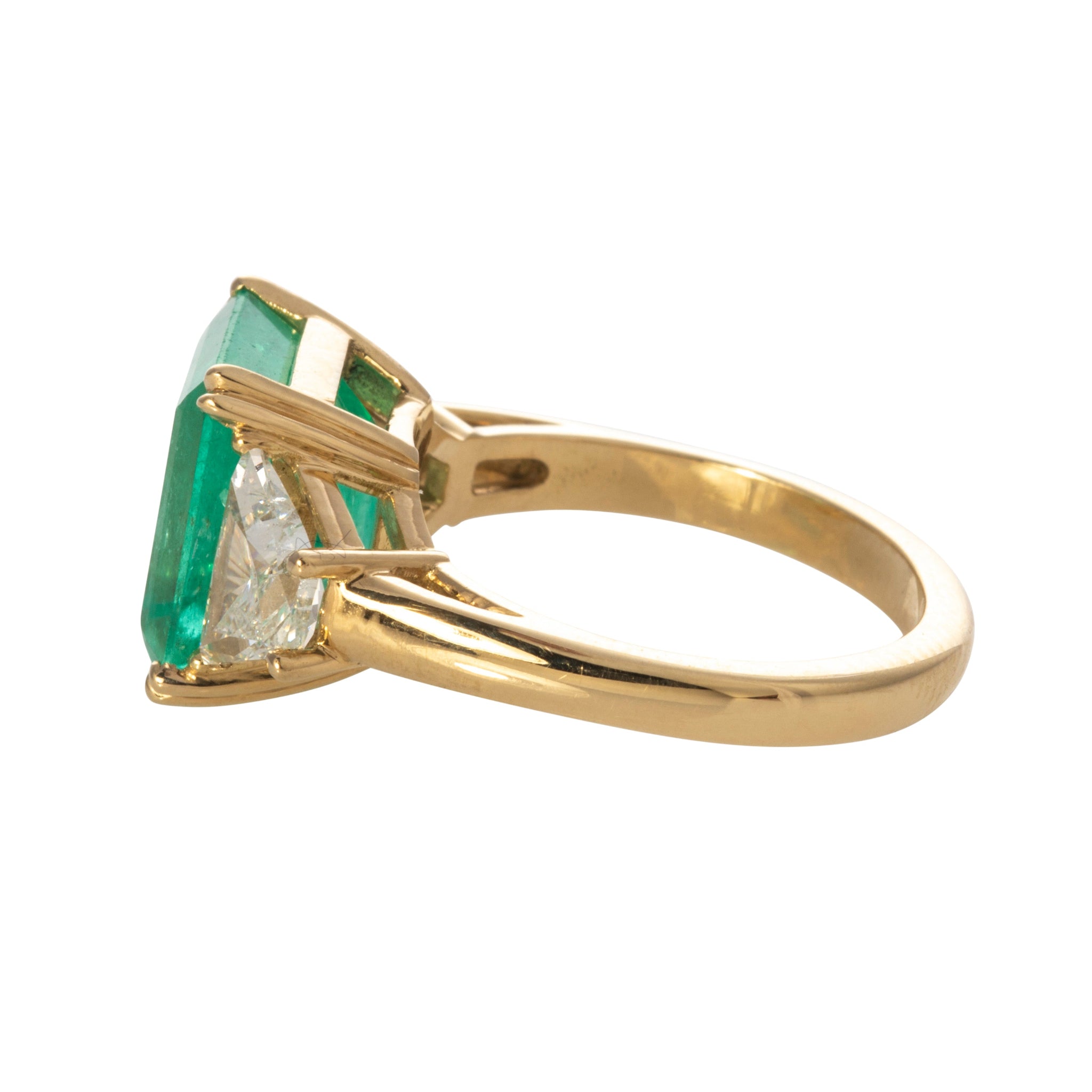 5.77ct Natural Emerald & Trapezoid Diamond Three Stone 18K Gold Engagement Ring for Women - Perfect for Weddings, Anniversaries & Special Occasions
