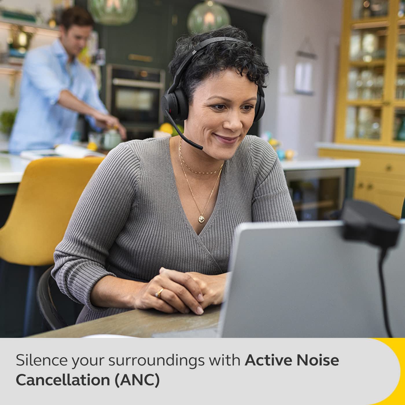 Jabra Evolve2 55 Mono Wireless Headset with Air Comfort Technology - Noise Cancelling Microphone & ANC - UC Compatible (Zoom, Google Meet) - Black - Perfect for Home Office & Remote Work