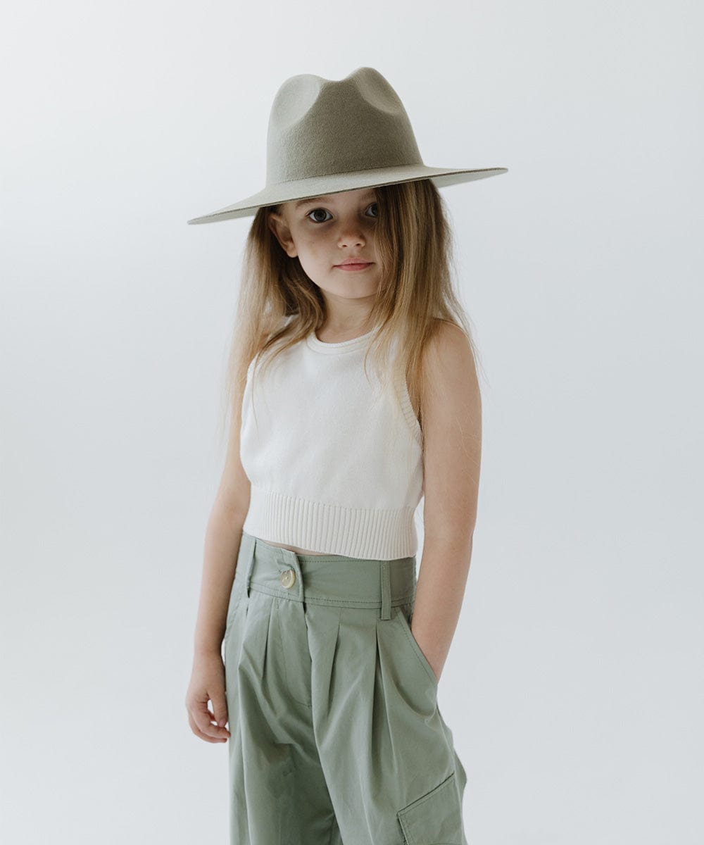 Stylish Kids Emma Wide Brim Fedora Hat - Sun Protection Summer Hat for Boys & Girls - Perfect for Beach, Outdoor Play & Fashion Accessories