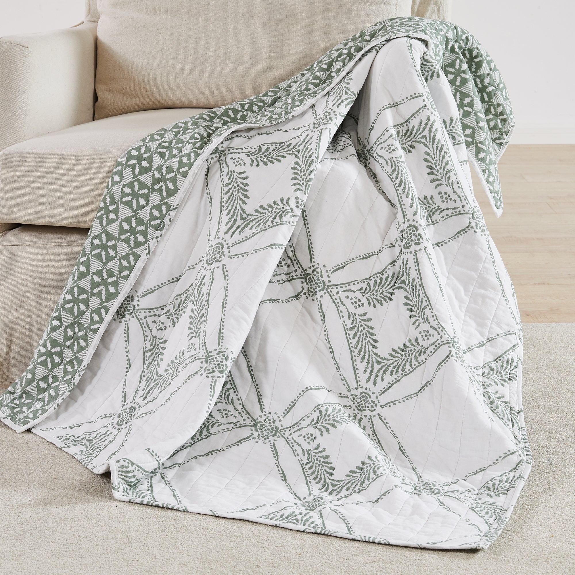 Kemala Sage Quilted Throw Blanket - Soft Lightweight Bedspread for Couch, Sofa & Bed - Cozy Home Decor for Living Room, Dorm or Gift