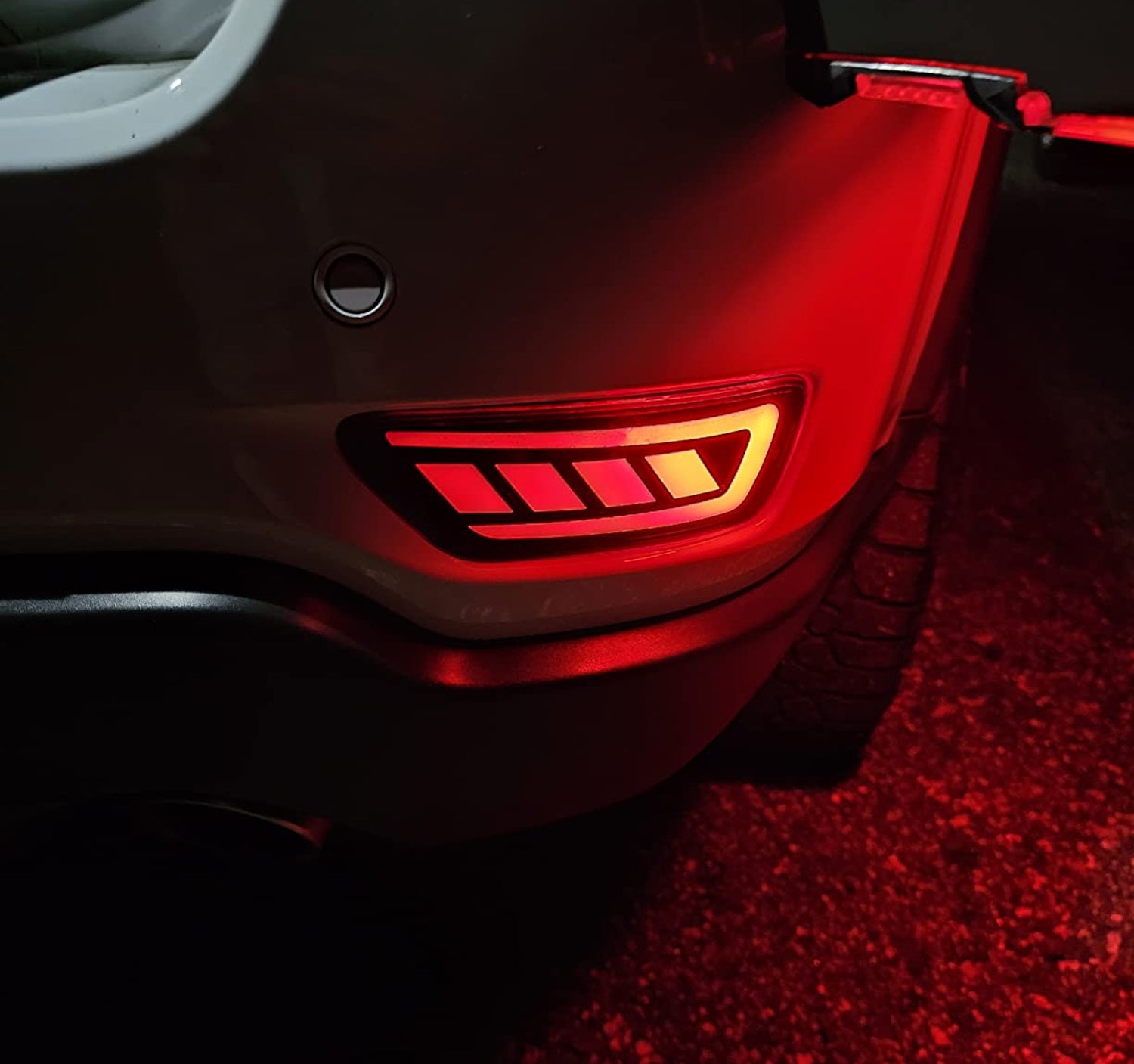 Dark Red LED Rear Bumper Reflector Lights for Jeep WK2 Grand Cherokee 2011-2022 - Enhanced Safety & Style for Night Driving & Off-Road Adventures