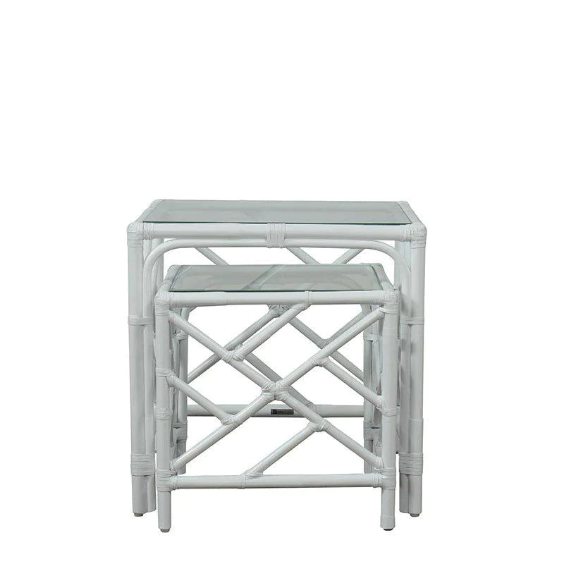 Chippendale Style Nesting Tables - Set of 3 Vintage Inspired End Tables for Living Room, Bedroom & Office - Space Saving Accent Furniture with Classic Carved Wood Design