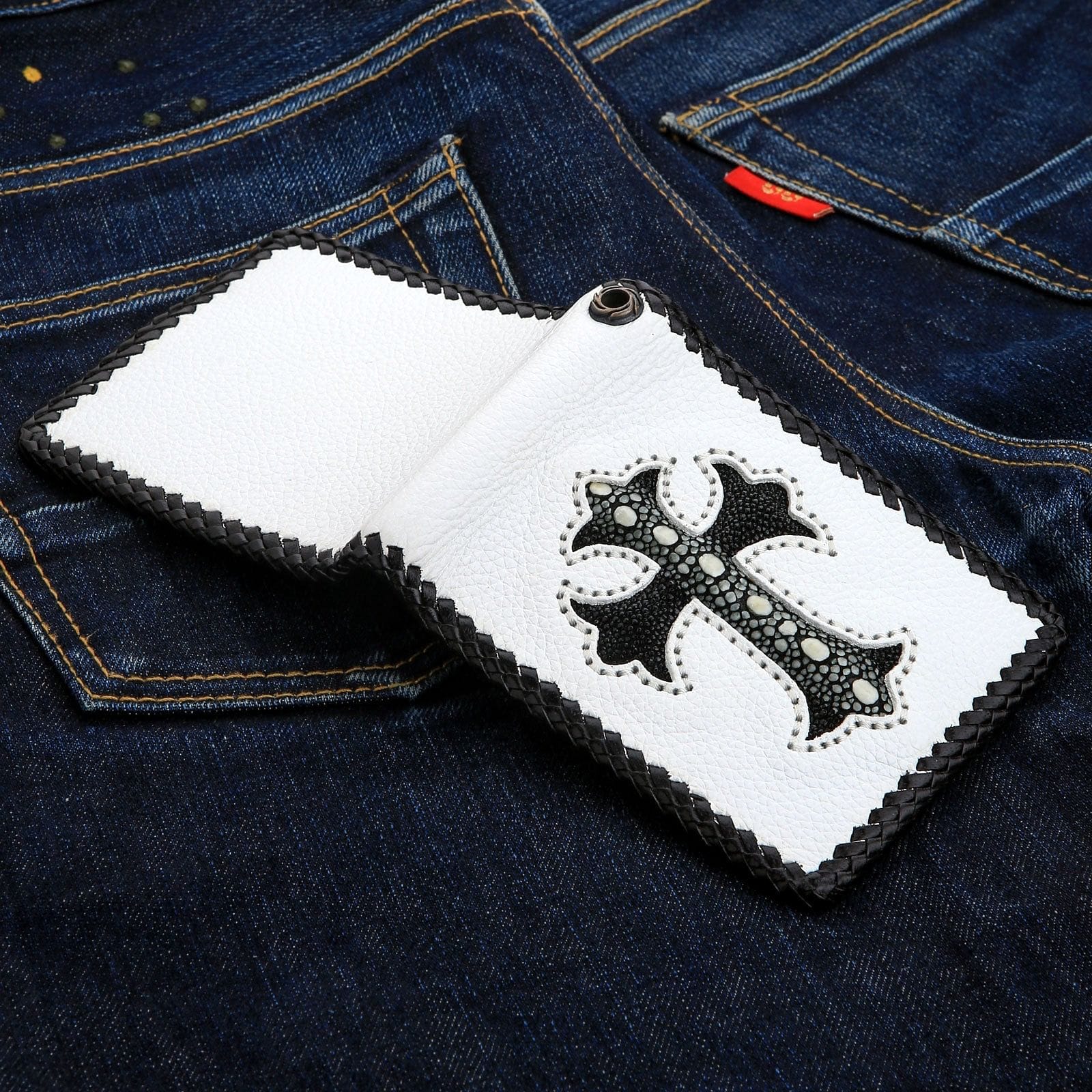 Gothic Style Genuine Leather Biker Wallet for Men - Handcrafted Inlaid Design - Perfect for Motorcycle Riders & Everyday Use