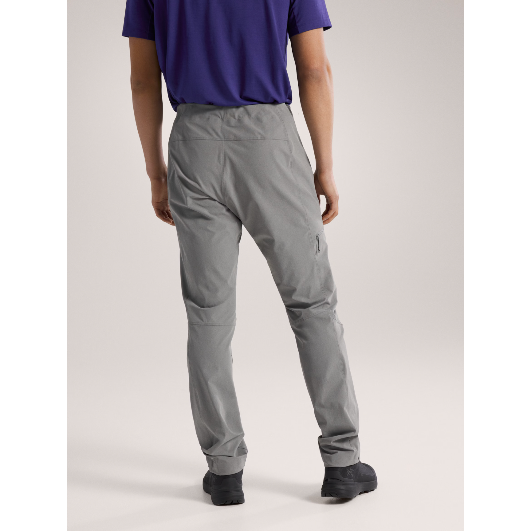 Arc'teryx Men's Gamma Hiking Pants - Lightweight, Water-Resistant Outdoor Adventure Pants for Climbing & Trail Running - Perfect for Mountain Trekking & Camping