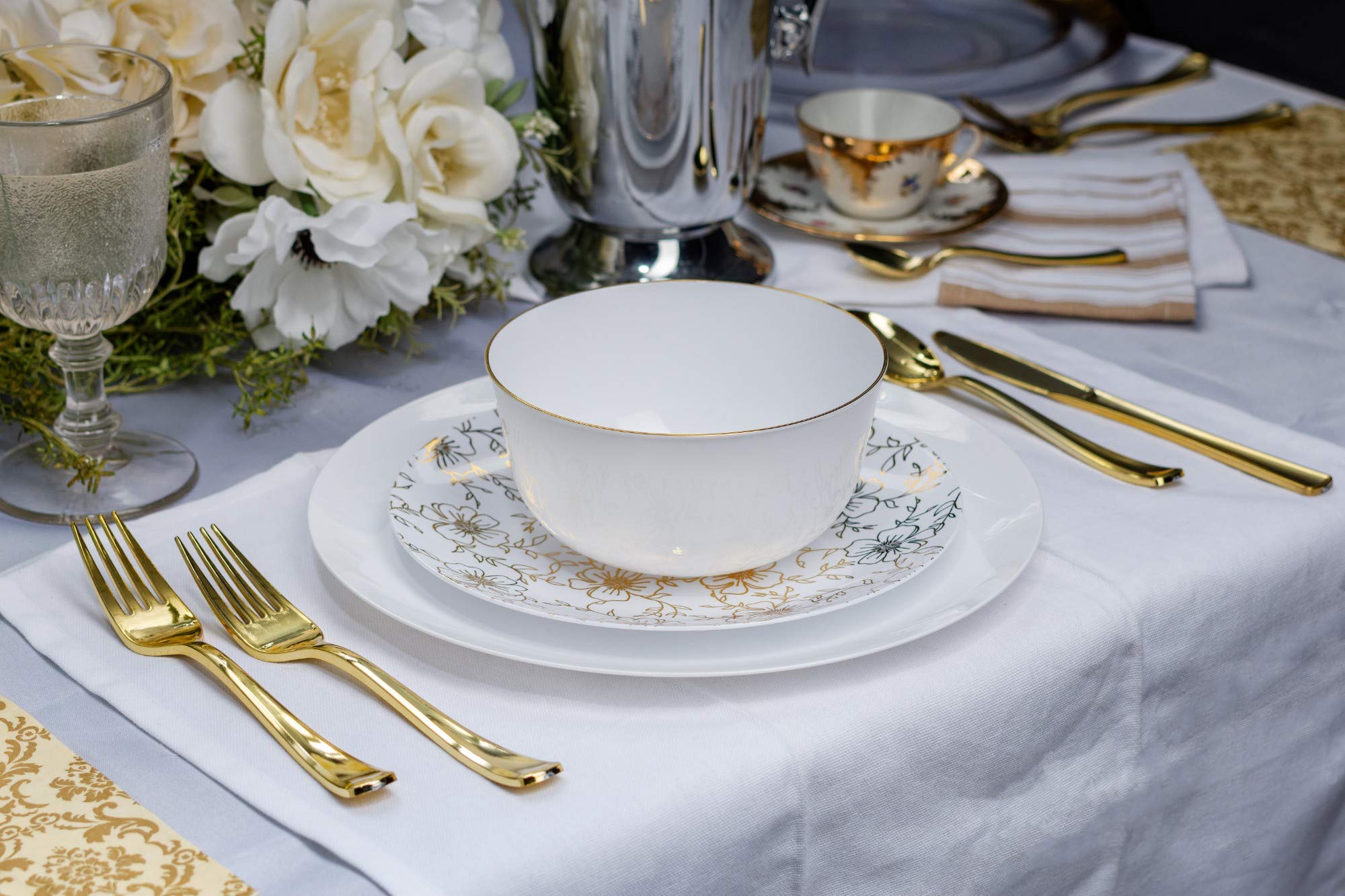 Trendables™ Premium 8 Inch Disposable Plastic Plates - BPA-Free Food Grade Dinnerware for Parties, Picnics & BBQs - 40 Pack Salad/Dessert Plates with Versatile Design - Perfect for Outdoor Events, Catering & Family Gatherings