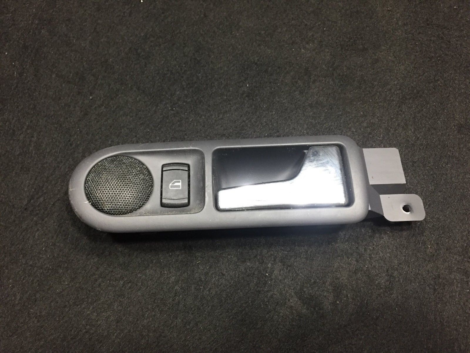 2002 2003 2004 2005 Volkswagen Passat Rear Passenger Door Handle with Window Switch - OEM D23 Replacement Part - Perfect for DIY Car Repairs & Maintenance