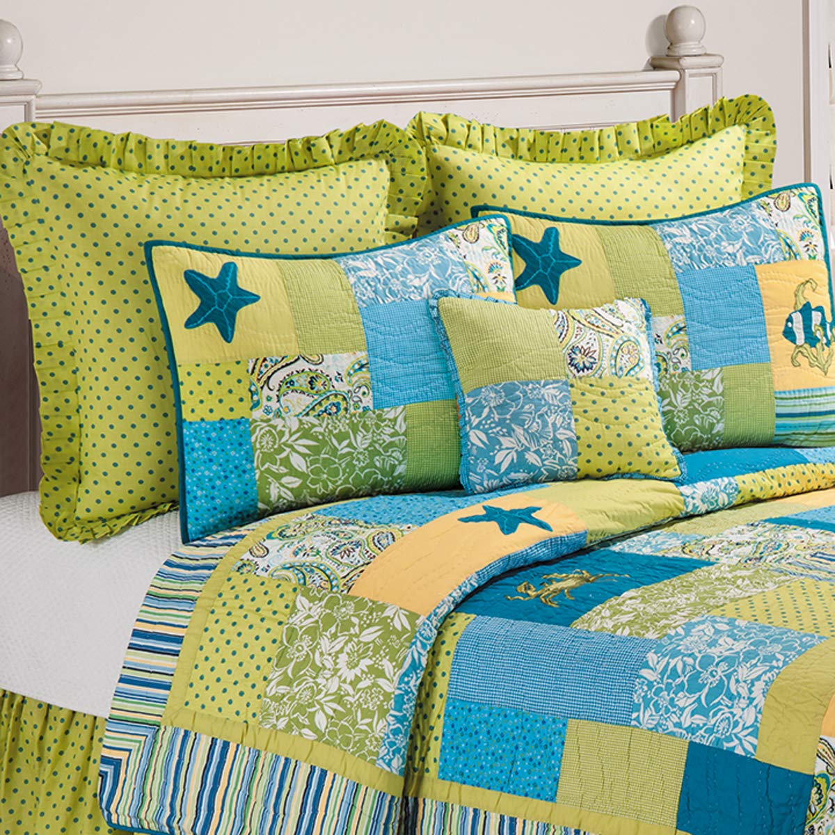C&F Home Beach Bum Twin Quilt Set - Soft Blue Coastal Bedding for Twin Beds - Perfect for Beach House, Guest Room & Dorm Decor