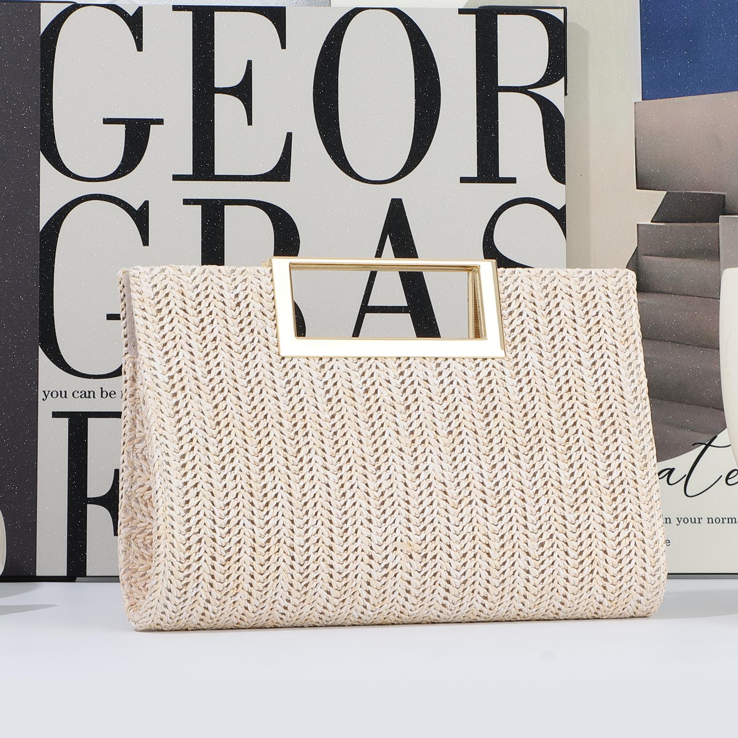 Stylish Straw Clutch Purse for Women - Woven Raffia Crossbody Bag with Top Handle, Perfect for Beach Vacations, Summer Evenings & Boho Fashion Accessories