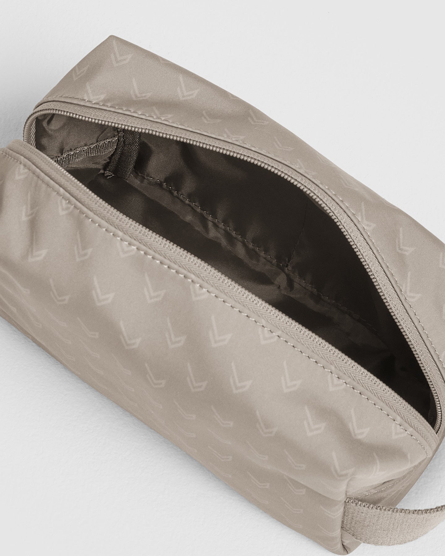 Personalized Monogram Washbag for Travel & Gym - Soft Minky Fabric - Perfect for Toiletries, Cosmetics & Essentials