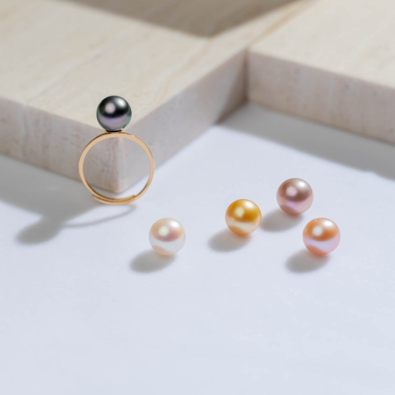 18K Gold Interchangeable Pearl Ring KR00015 - Elegant Adjustable Pearl Jewelry for Women | Perfect for Weddings, Anniversaries & Special Occasions