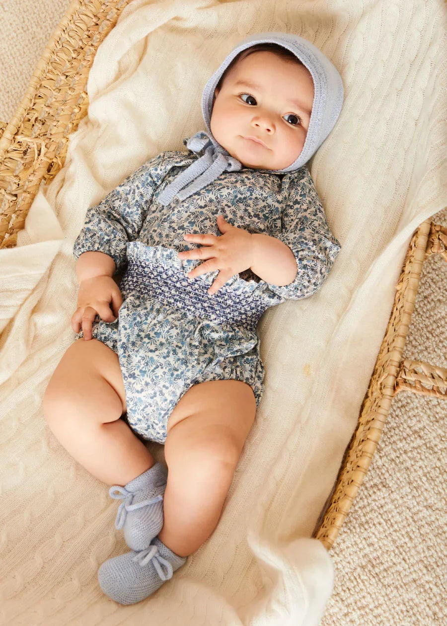 Evelyn Newborn Baby Outfit Set - Soft & Comfortable Infant Clothes for Boys & Girls - Perfect for Photos, Hospital, and First Outings