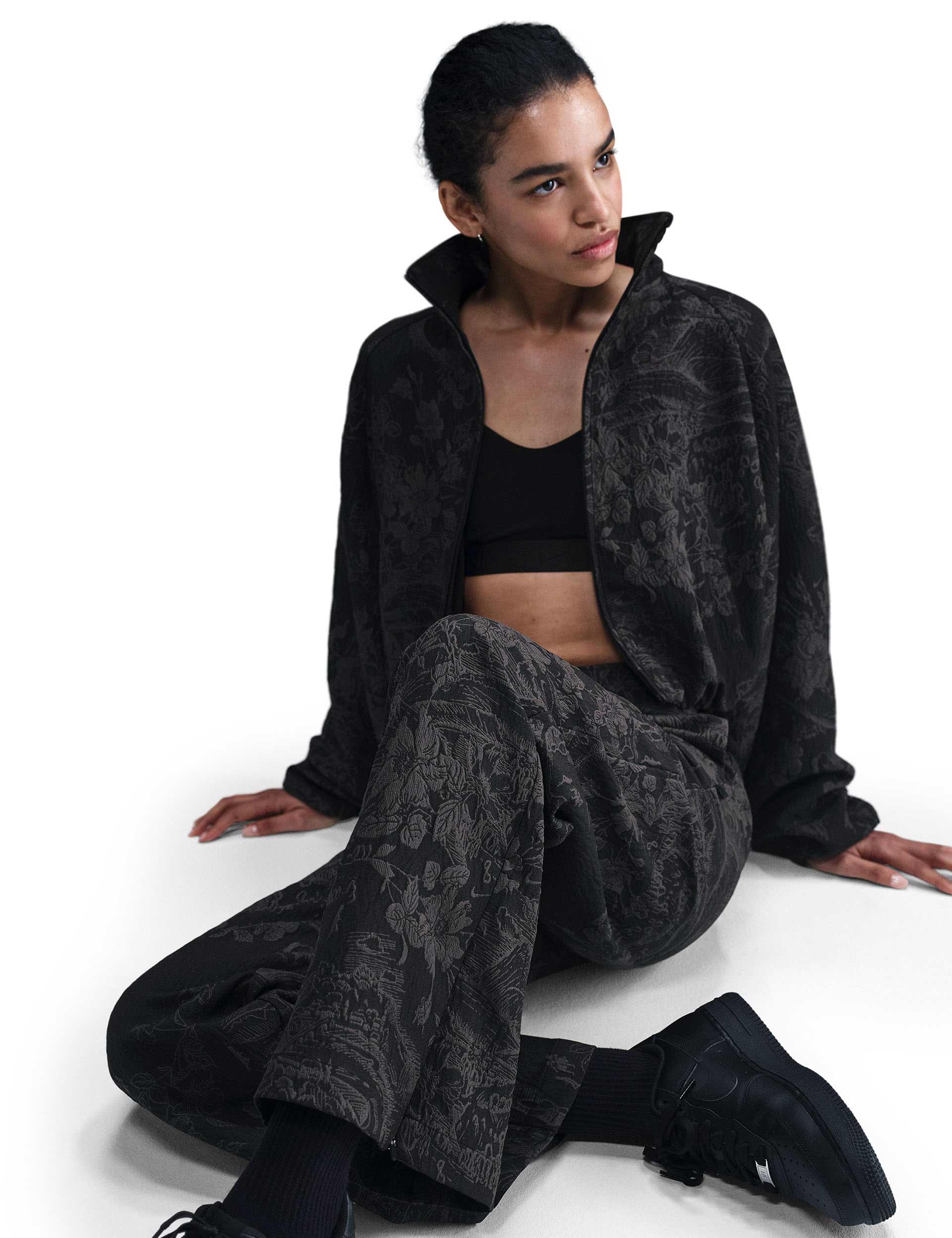Premium Jacquard Track Pants for Men & Women - Breathable Sportswear Collection in Black/Anthracite - Perfect for Gym, Running & Casual Wear