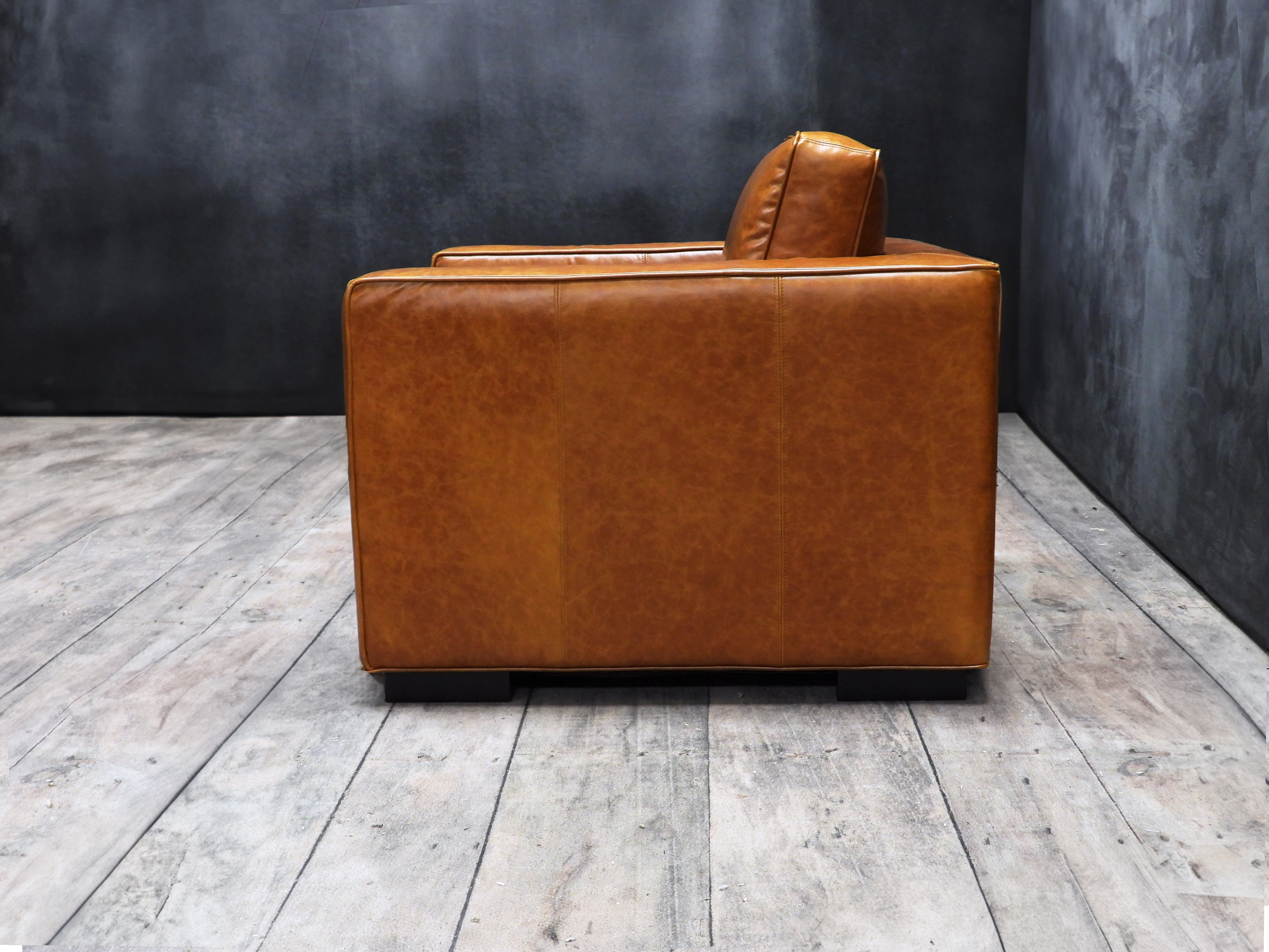 Premium MADDEX Genuine Leather Chair with Slim Armrests - Modern Office & Living Room Furniture for Comfort & Style