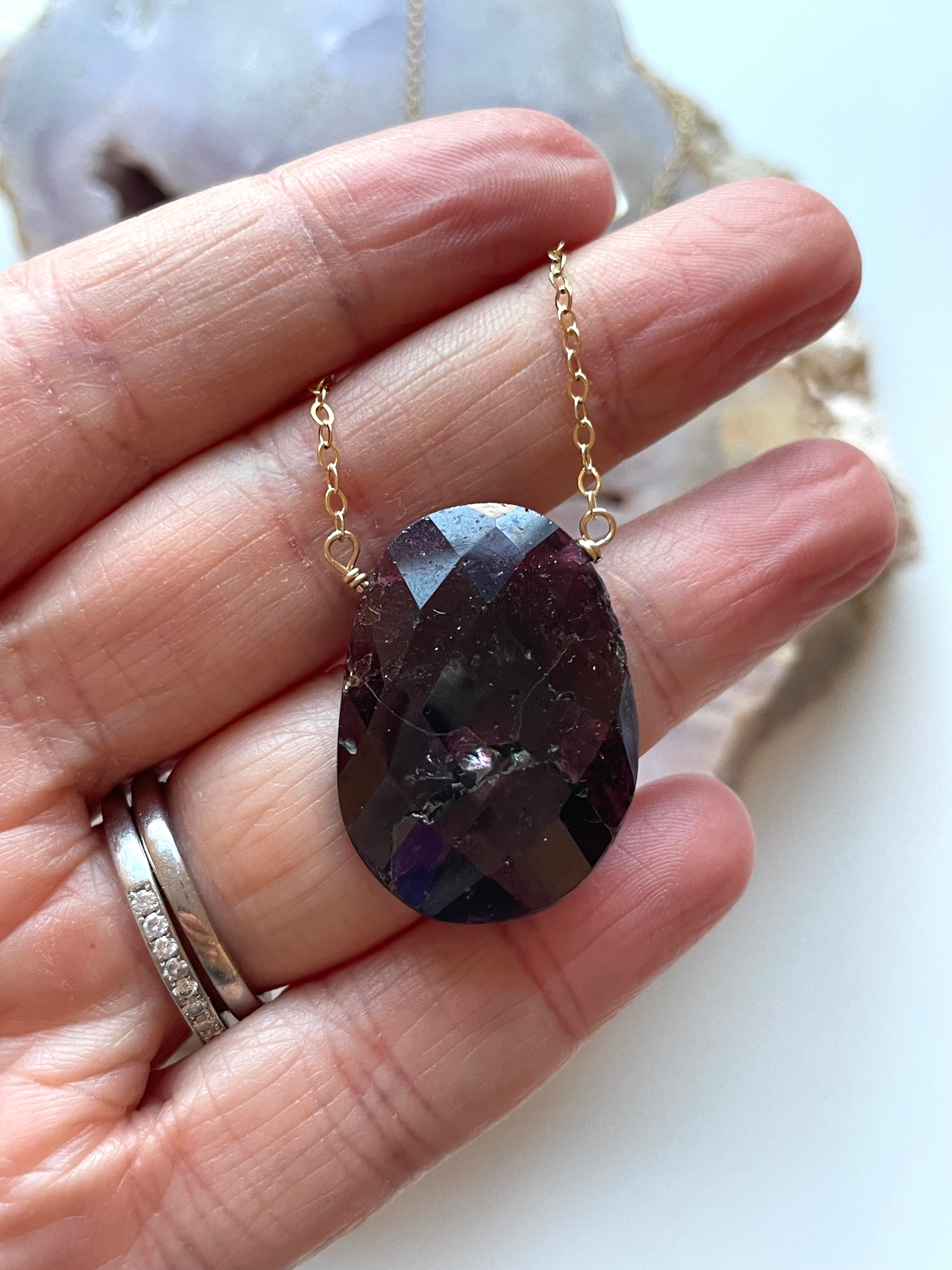 Gorgeous Garnet Pendant Necklace in Gold Filled - Elegant Jewelry Gift for Women, Perfect for Valentine's Day, Anniversary & Special Occasions
