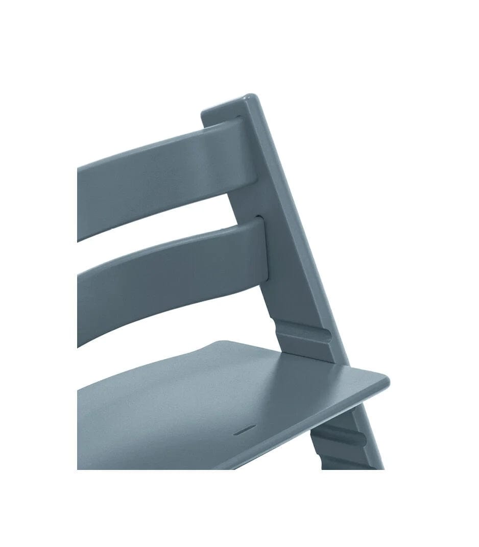 Stokke Tripp Trapp Adjustable High Chair for Babies & Toddlers - Ergonomic Wooden Baby Feeding Chair - Perfect for Dining, Weaning & Family Mealtime