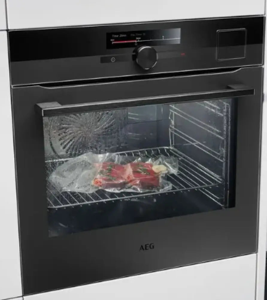 AEG BSK99733PT 60cm SteamPro Multifunction 25 Oven with Steamify® Technology - Matte Black Built-in Oven for Baking, Roasting & Steaming | Perfect for Home Kitchens & Professional Chefs
