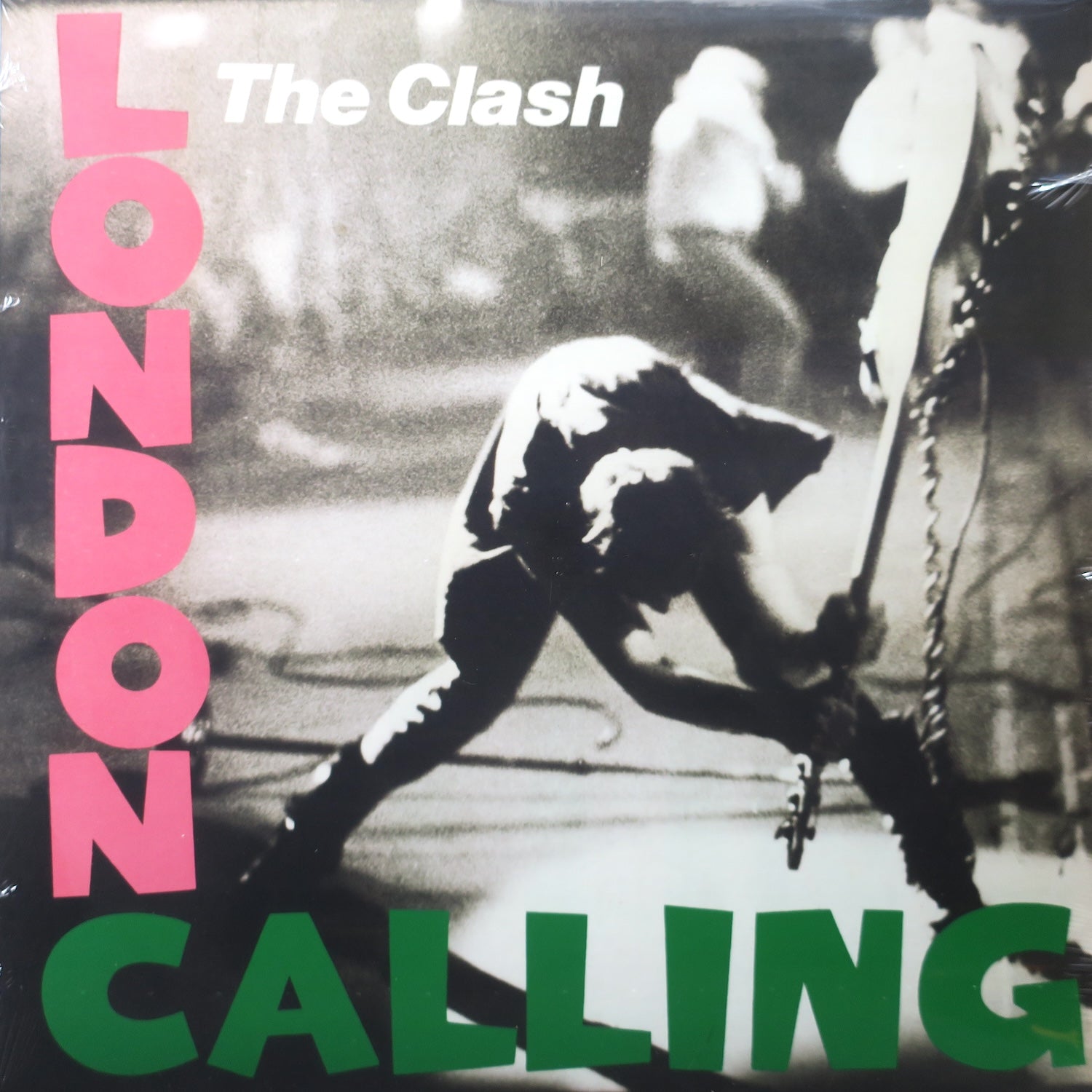 CLASH 'London Calling' 180g Vinyl 2LP Record - Punk Rock Music Album for Collectors & Audiophiles - Perfect for Home Listening & Music Enthusiast Gifts