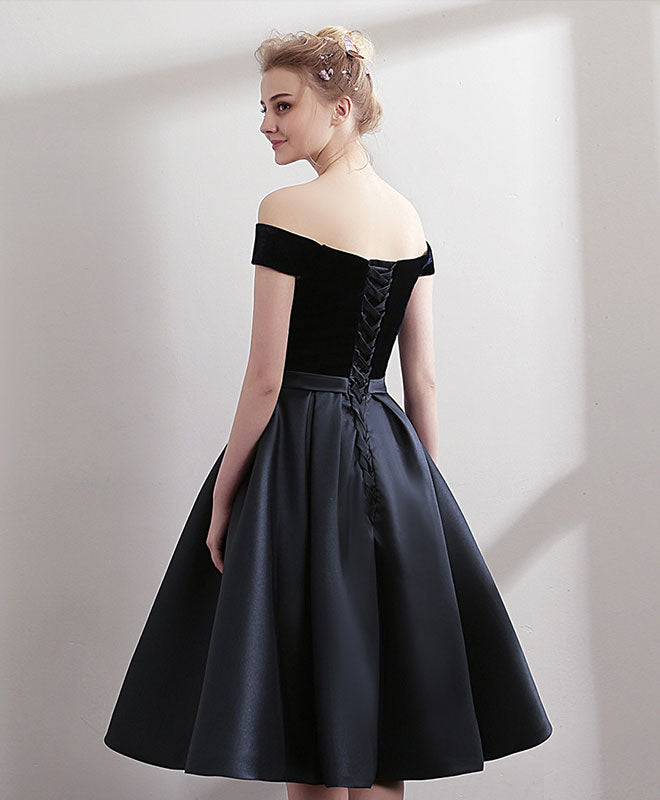 Elegant Black Satin Short Prom Dress - Homecoming Party Dress for Women | Perfect for Dances, Formals & Special Occasions