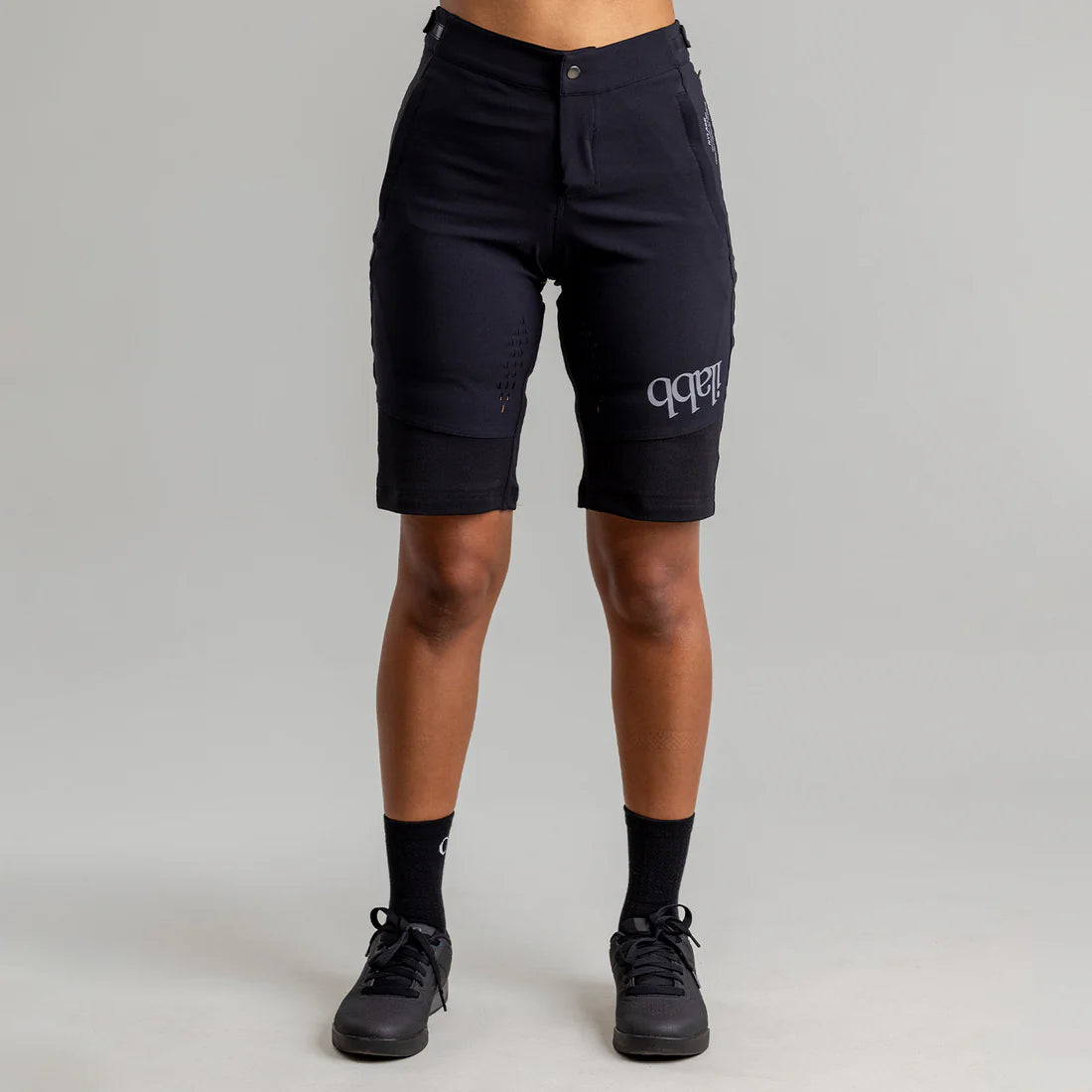 ILABB Traverse Women's Cycling Shorts - Breathable & Comfortable Bike Shorts for Mountain Biking, Road Cycling & Indoor Spinning Workouts