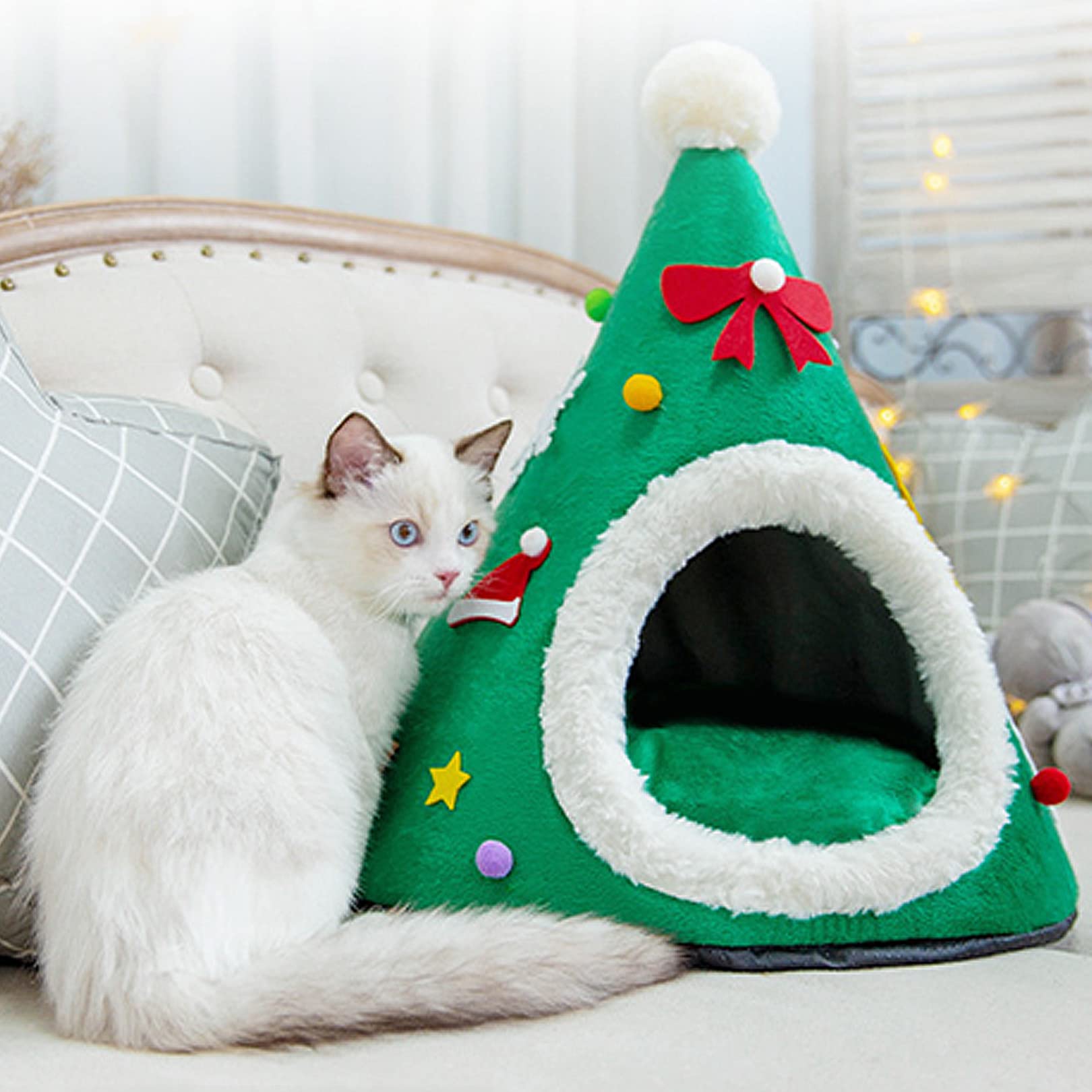 Christmas Tree Shaped Cat Bed - Cozy Pet Sleeping Bag for Small & Medium Dogs & Cats - Soft Cushion & Indoor Cat House - Perfect for Holiday Decor & Winter Napping