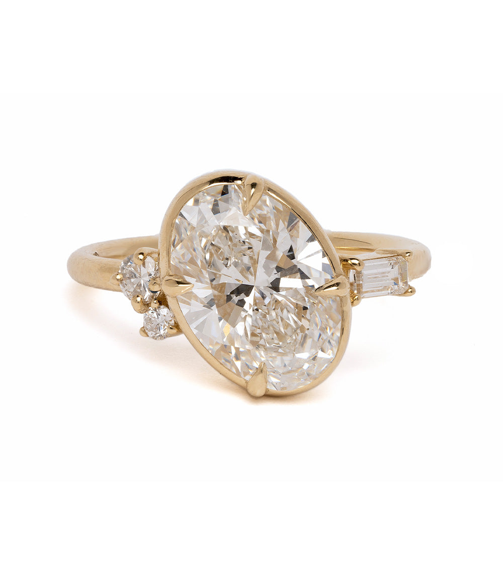 Sydney Oval Asymmetrical Diamond Engagement Ring - 3.01ct GIA Certified Solitaire Ring for Women, Vintage Inspired Wedding Band, Perfect for Proposals, Anniversaries & Romantic Occasions