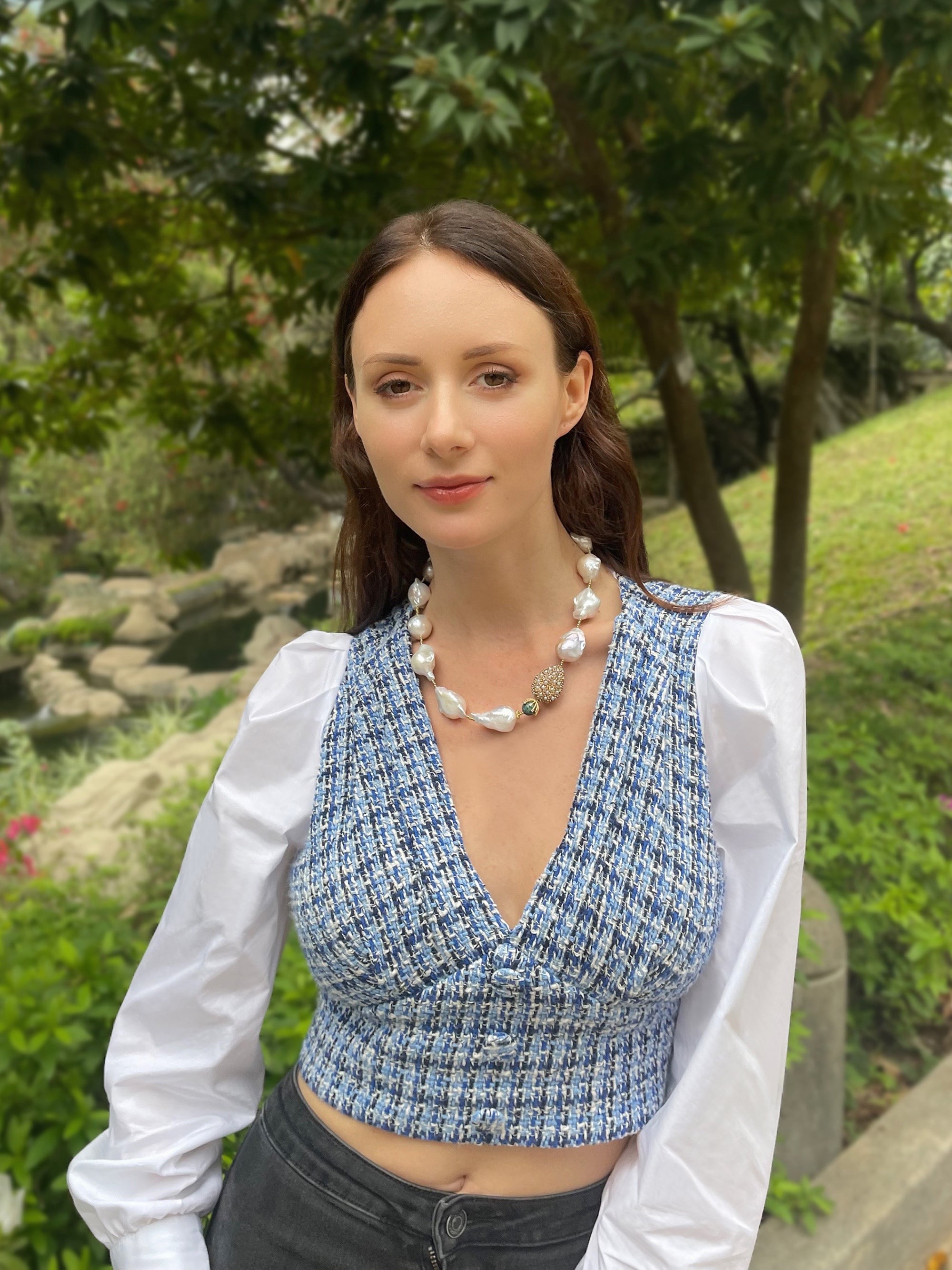 Elegant Baroque Pearl Necklace with Rhinestones GN018 - Perfect for Weddings, Parties & Special Occasions