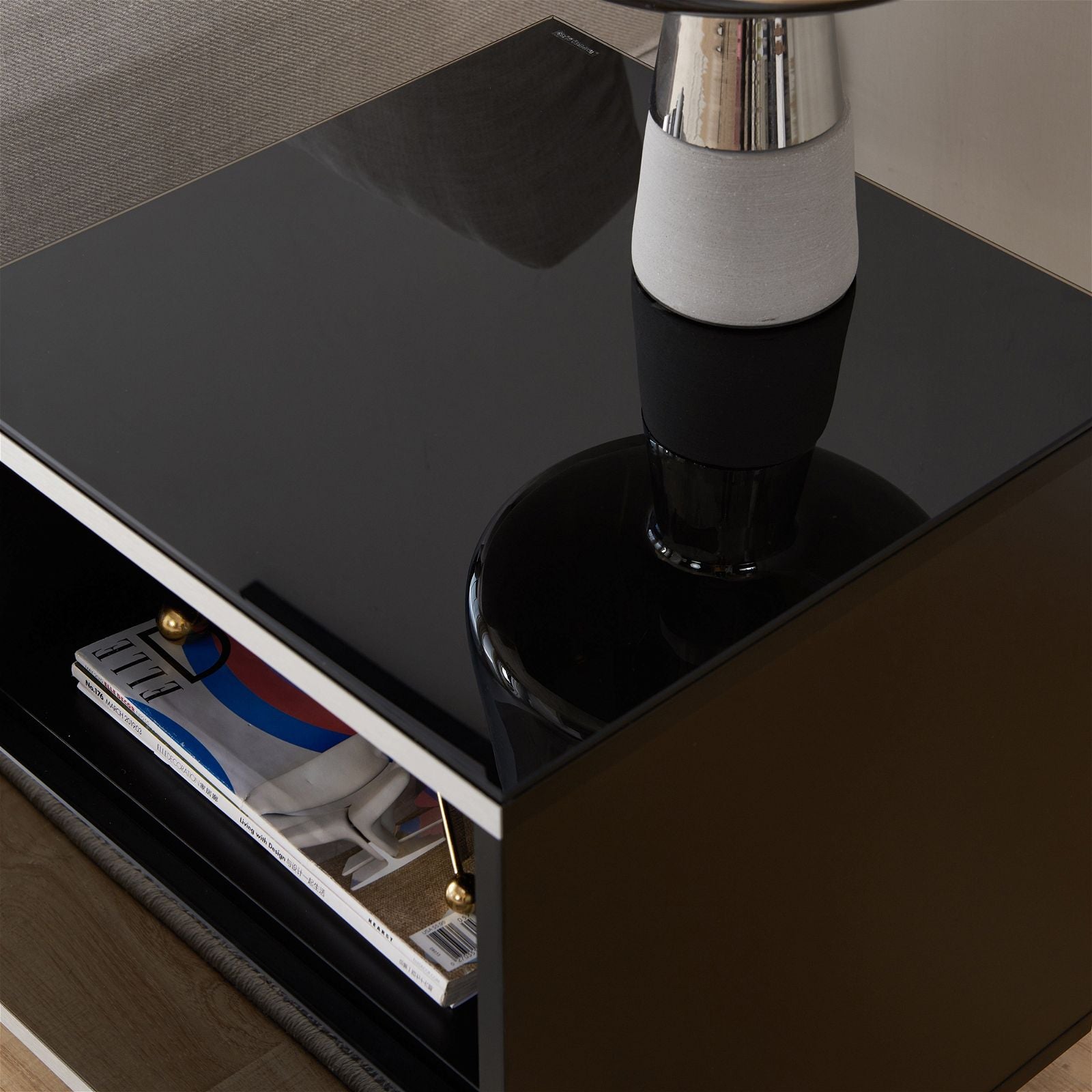 TITAN Modern Side Table - Black End Table for Living Room, Bedroom, or Office - Small Accent Table with Sturdy Metal Frame - Perfect for Coffee, Books, and Decor