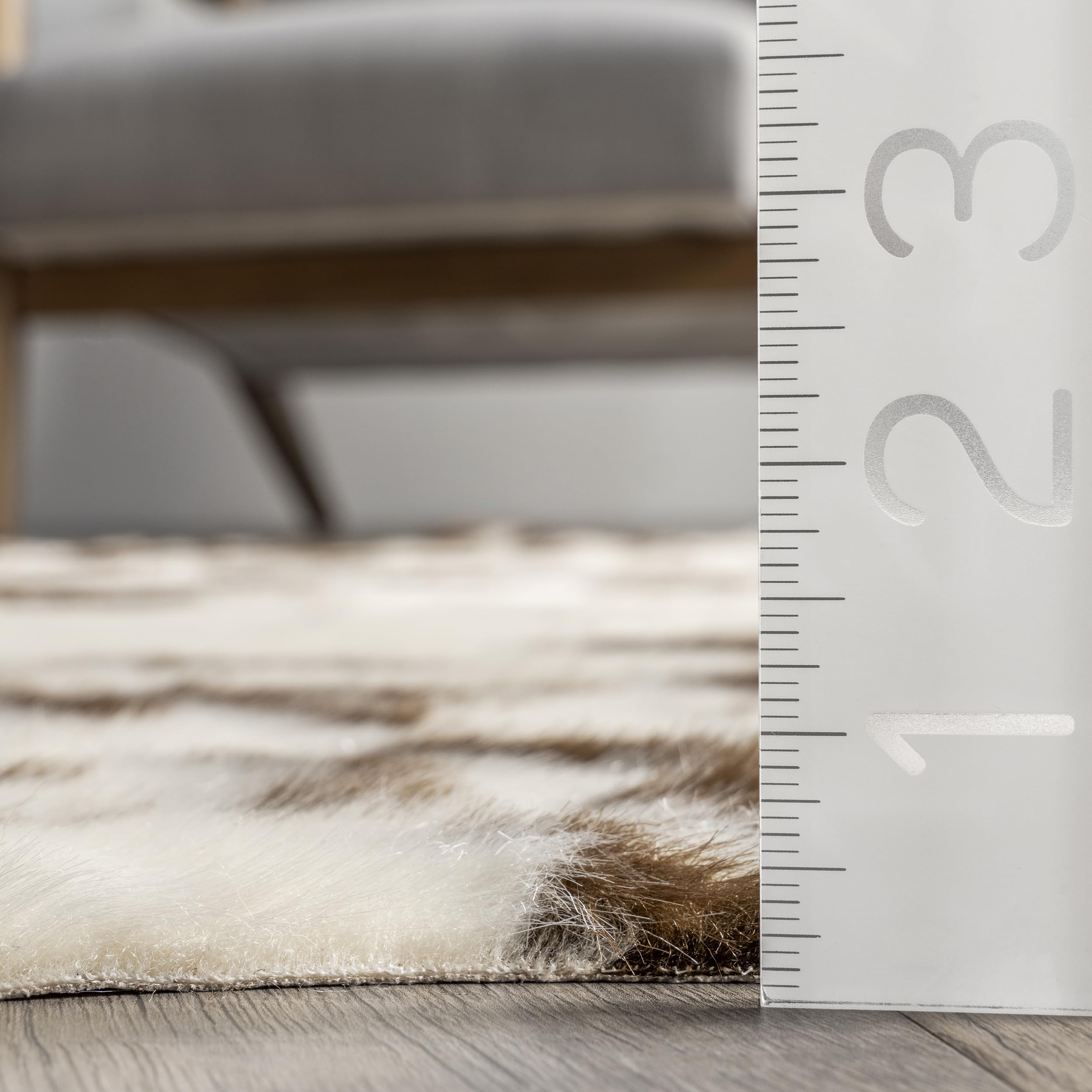 nuLOOM Marcia Brown 5' x 7' Machine Washable Stain-Resistant Area Rug - Soft Medium Pile for Living Room, Bedroom & Dining Room | Spinshape Design Adds Modern Style to Home Decor