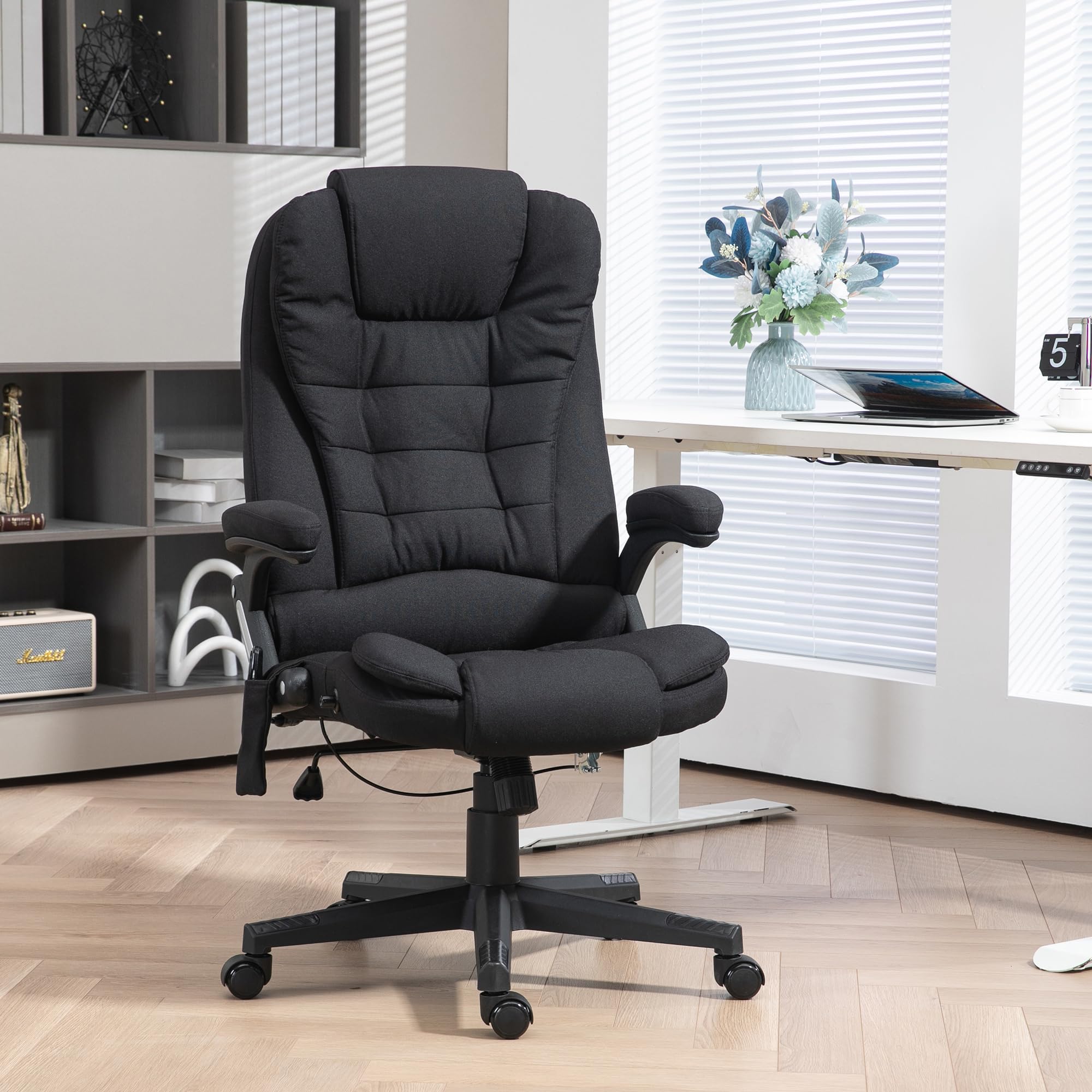 Vinsetto 6-Point Vibrating Massage Office Chair with Heating - High Back Executive Chair with Reclining Function, Padded Armrests & Remote Control - Black - Perfect for Home Office, Gaming & Relaxation