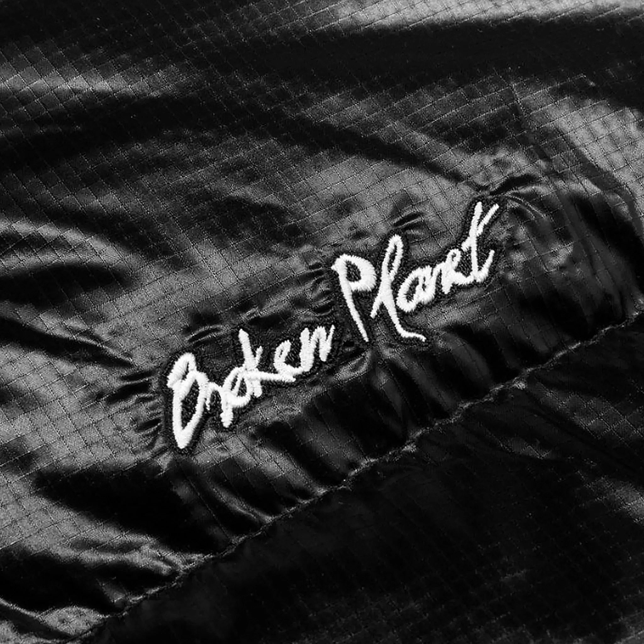 Broken Planet Black Puffer Jacket for Men & Women - Winter Warm Hooded Coat with Waterproof Shell - Perfect for Outdoor Activities, Skiing, and Cold Weather Fashion