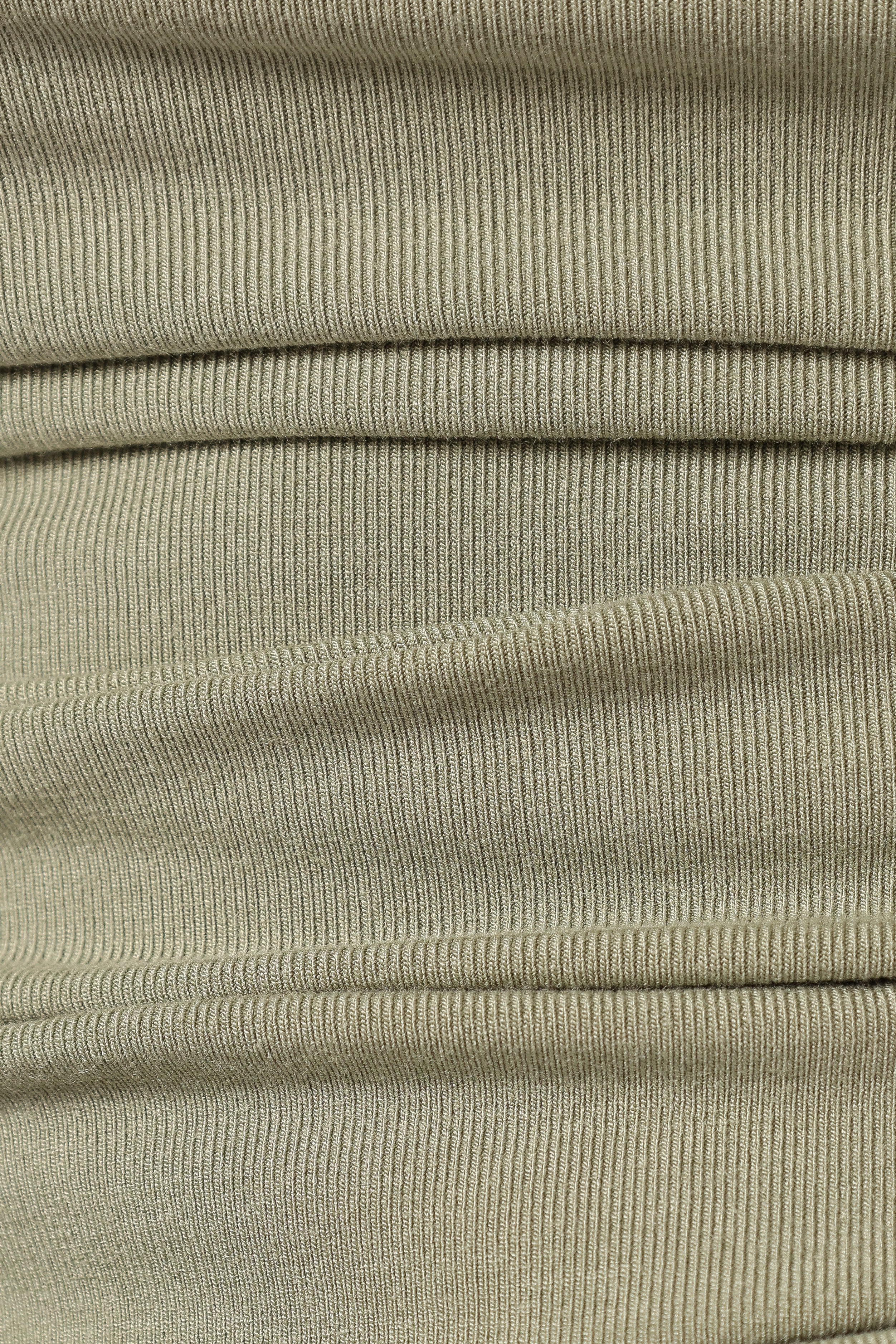 Women's Cer Knit Top in Sage Green - Soft & Comfortable Casual Wear for Everyday Outfits and Layering