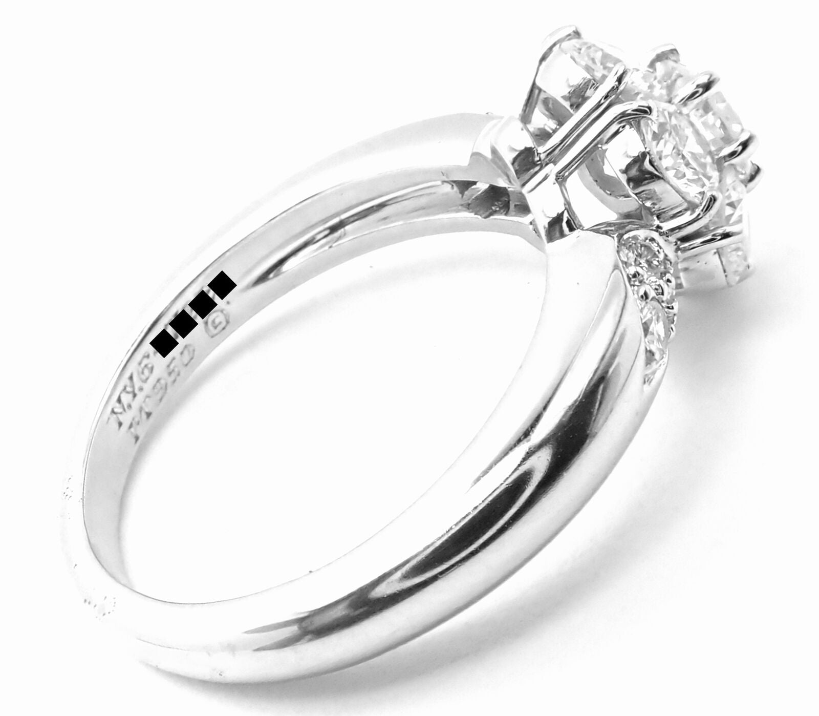Authentic Van Cleef & Arpels Platinum Diamond Fleurette Flower Ring - Luxury Jewelry for Weddings, Anniversaries & Special Occasions