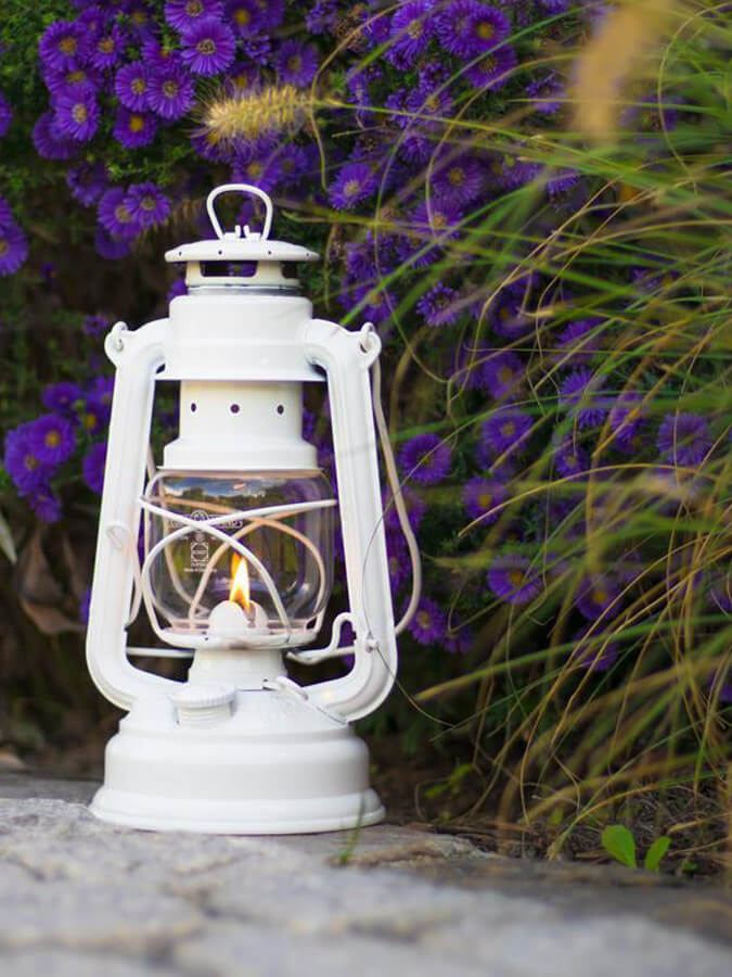 Feuerhand Baby Special 276 Hurricane Lantern - Vintage Outdoor Camping Light for Emergency, Garden, Patio & Power Outages