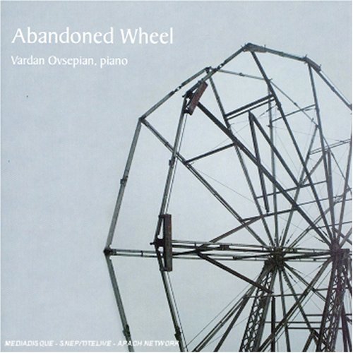 Abandoned Wheel - Vintage Industrial Style Decorative Wheel for Home & Garden Decor | Perfect for Rustic, Farmhouse, and Steampunk Themed Spaces